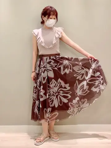 Feroux スタッフ コーディネート画像