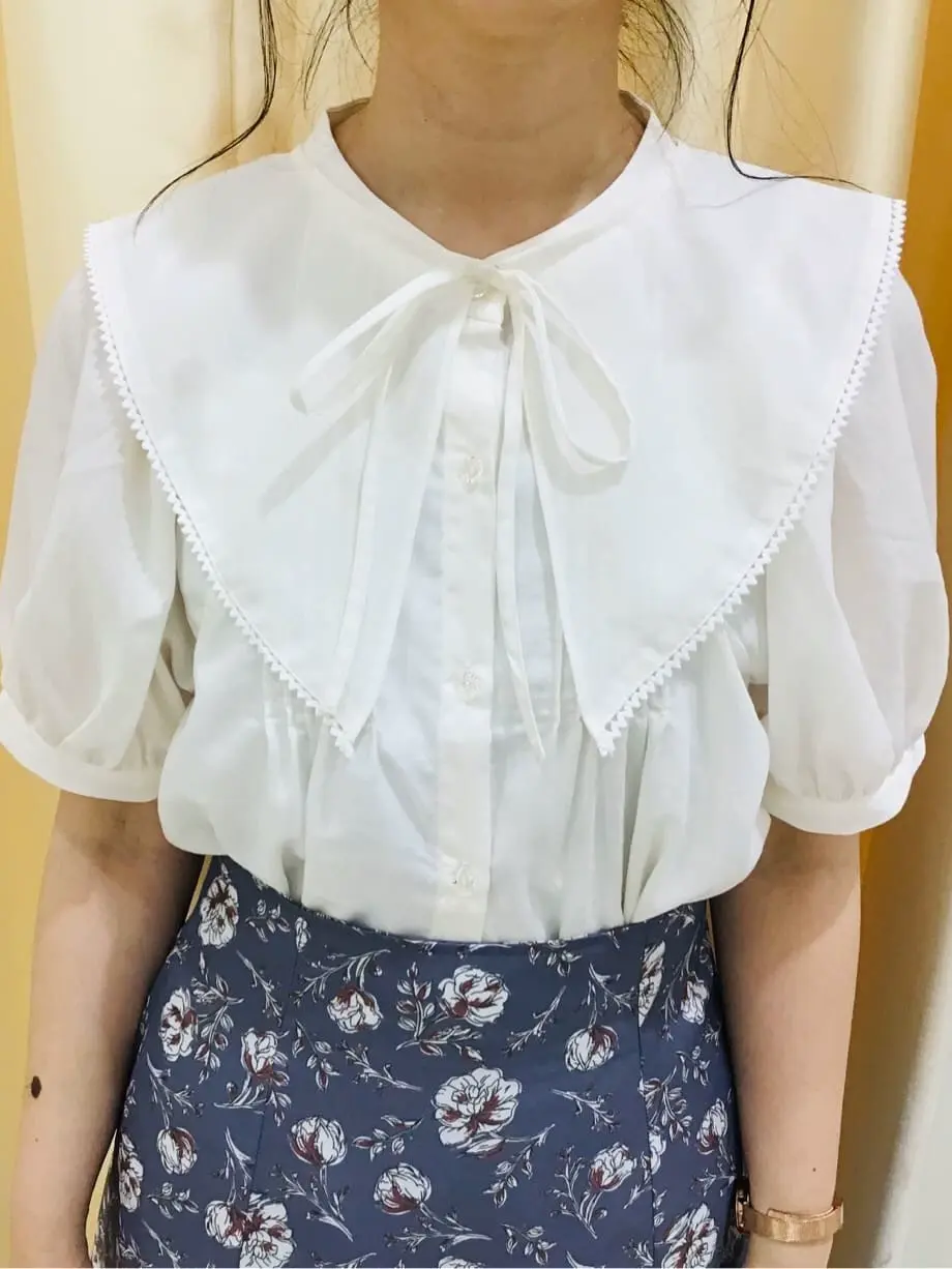 Feroux スタッフ コーディネート画像