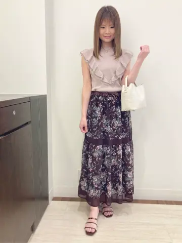 Feroux スタッフ コーディネート画像