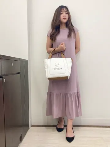 Feroux スタッフ コーディネート画像