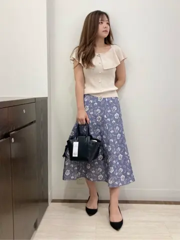 Feroux スタッフ コーディネート画像