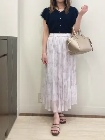 Feroux スタッフ コーディネート画像