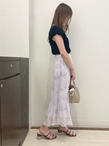 Feroux スタッフ コーディネート画像