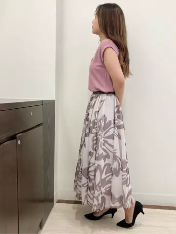 Feroux スタッフ コーディネート画像