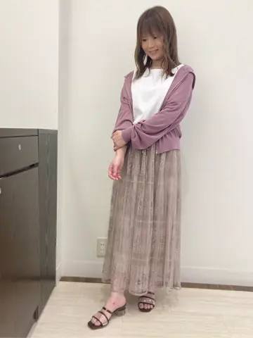 Feroux スタッフ コーディネート画像