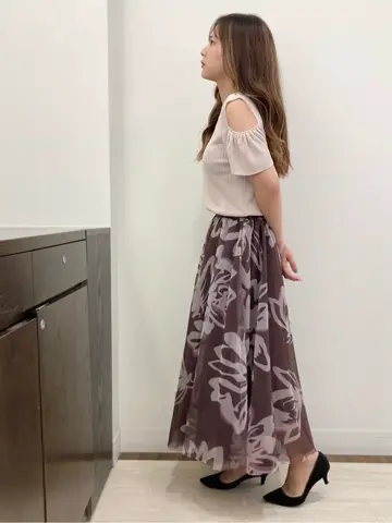 Feroux スタッフ コーディネート画像