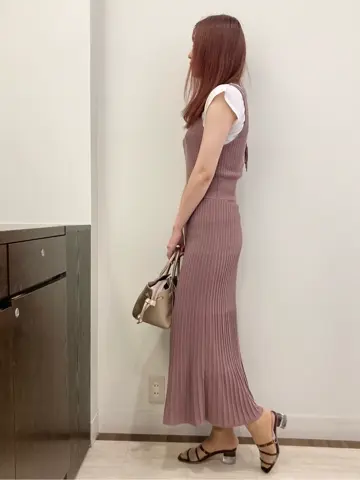 Feroux スタッフ コーディネート画像