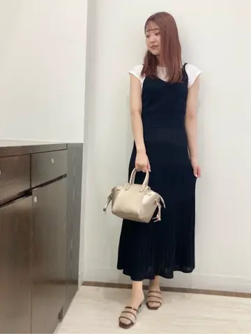 Feroux スタッフ コーディネート画像