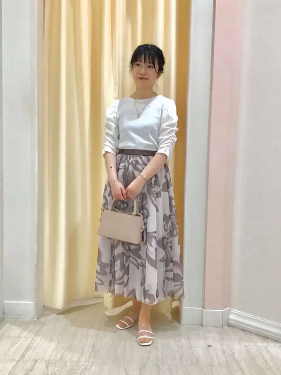 Feroux スタッフ コーディネート画像