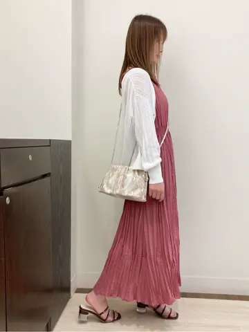 Feroux スタッフ コーディネート画像