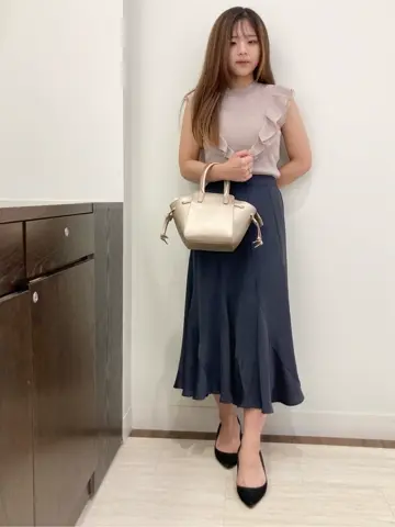 Feroux スタッフ コーディネート画像