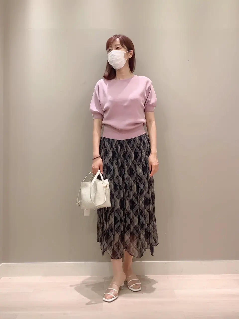 Feroux スタッフ コーディネート画像