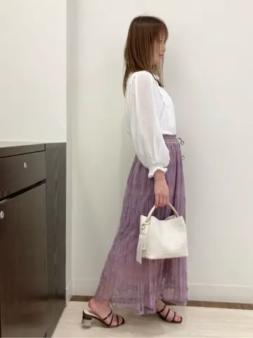 Feroux スタッフ コーディネート画像