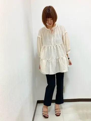 Feroux スタッフ コーディネート画像