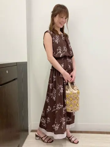 Feroux スタッフ コーディネート画像