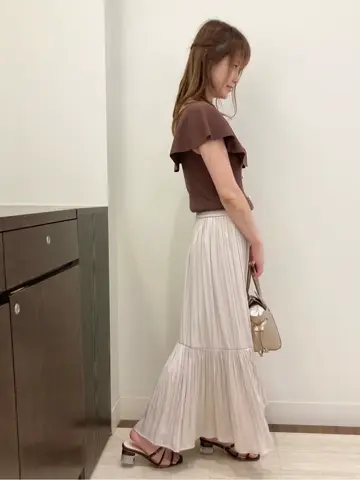 Feroux スタッフ コーディネート画像