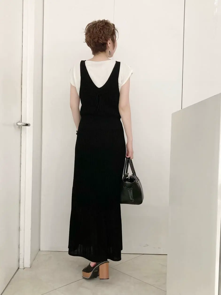 Feroux スタッフ コーディネート画像