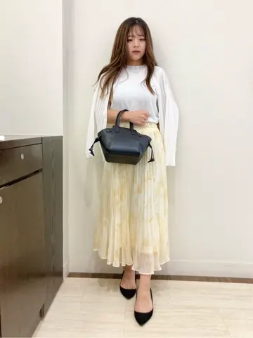 Feroux スタッフ コーディネート画像