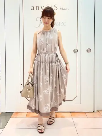 Feroux スタッフ コーディネート画像