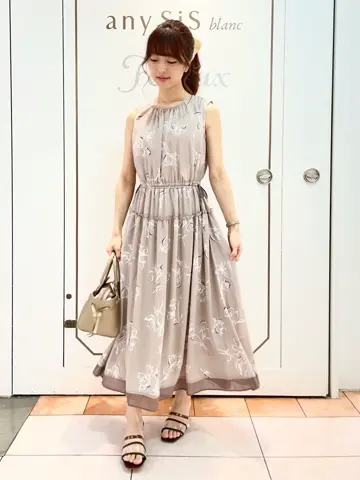 Feroux スタッフ コーディネート画像