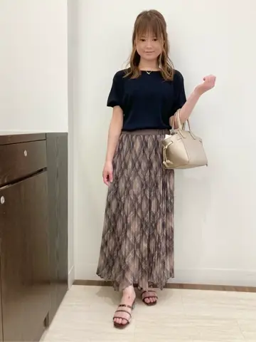 Feroux スタッフ コーディネート画像