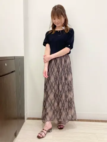 Feroux スタッフ コーディネート画像