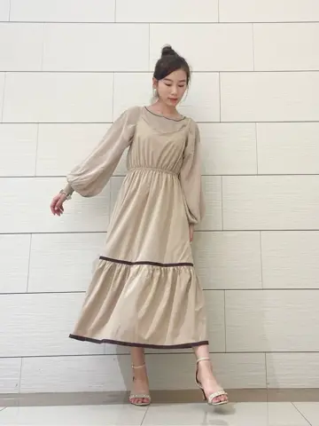 Feroux スタッフ コーディネート画像