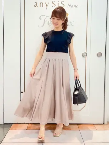 Feroux スタッフ コーディネート画像