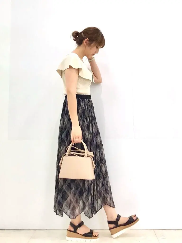 Feroux 山口 コーディネート画像