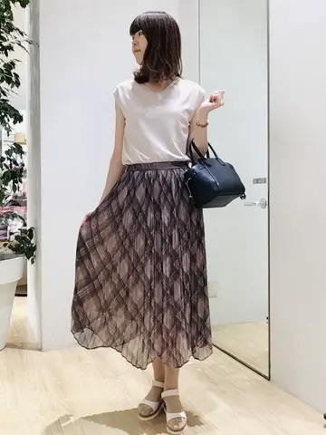 Feroux Y コーディネート画像