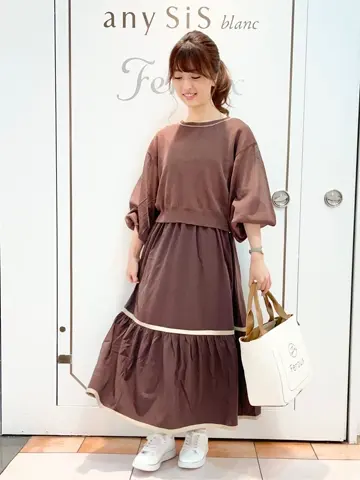 Feroux スタッフ コーディネート画像