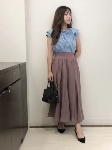 Feroux スタッフ コーディネート画像