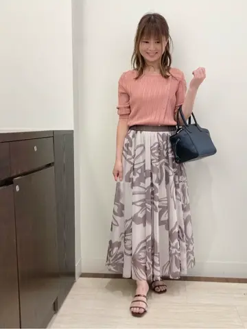 Feroux スタッフ コーディネート画像