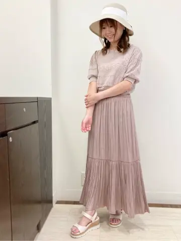 Feroux スタッフ コーディネート画像