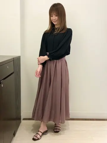 Feroux スタッフ コーディネート画像