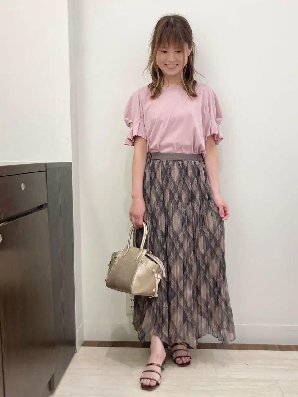 Feroux スタッフ コーディネート画像