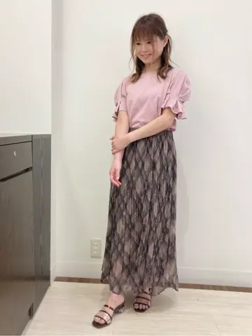 Feroux スタッフ コーディネート画像