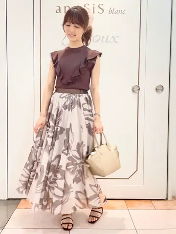 Feroux スタッフ コーディネート画像