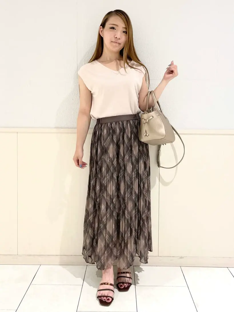 Feroux 土居 コーディネート画像