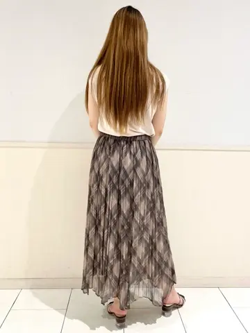 Feroux 土居 コーディネート画像