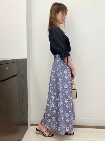 Feroux スタッフ コーディネート画像