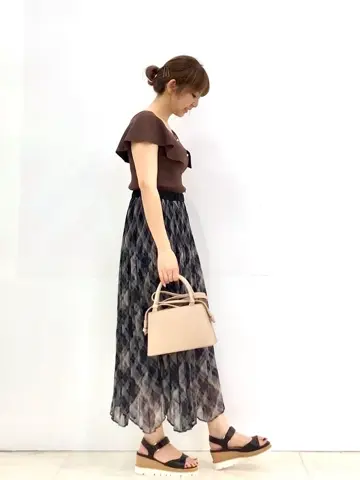 Feroux 山口 コーディネート画像