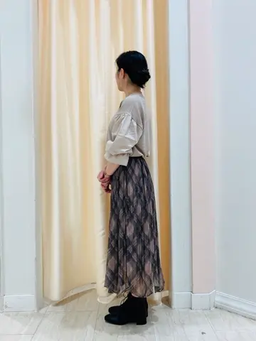 Feroux スタッフ コーディネート画像