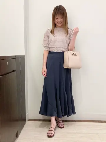 Feroux スタッフ コーディネート画像