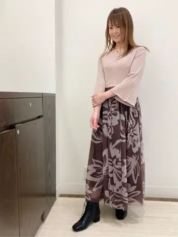 Feroux スタッフ コーディネート画像