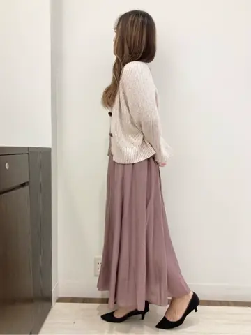 Feroux スタッフ コーディネート画像