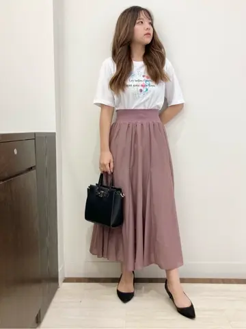 Feroux スタッフ コーディネート画像