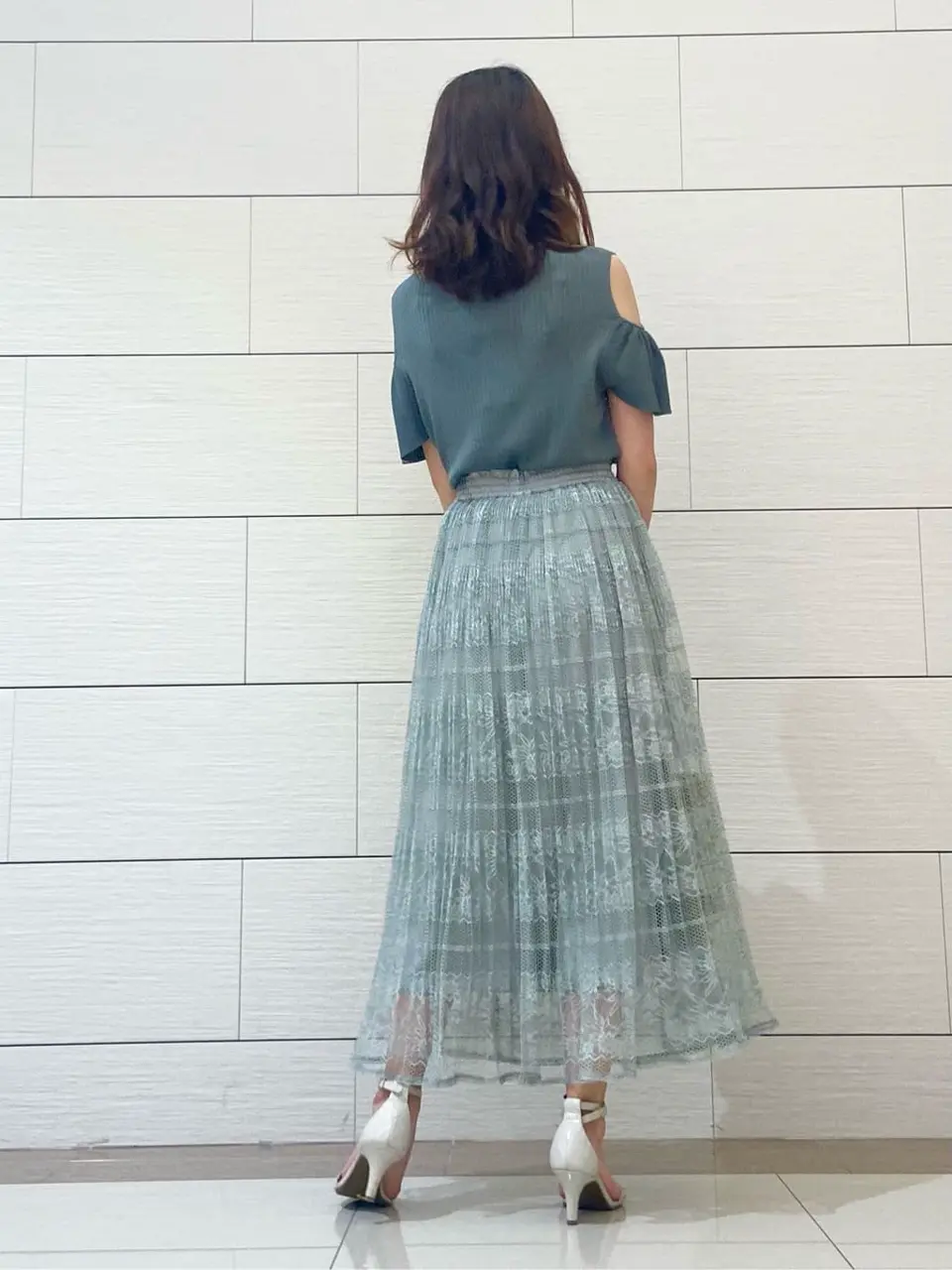 Feroux スタッフ コーディネート画像