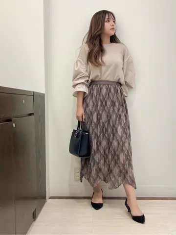 Feroux スタッフ コーディネート画像