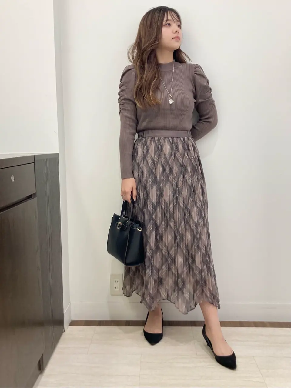 Feroux スタッフ コーディネート画像